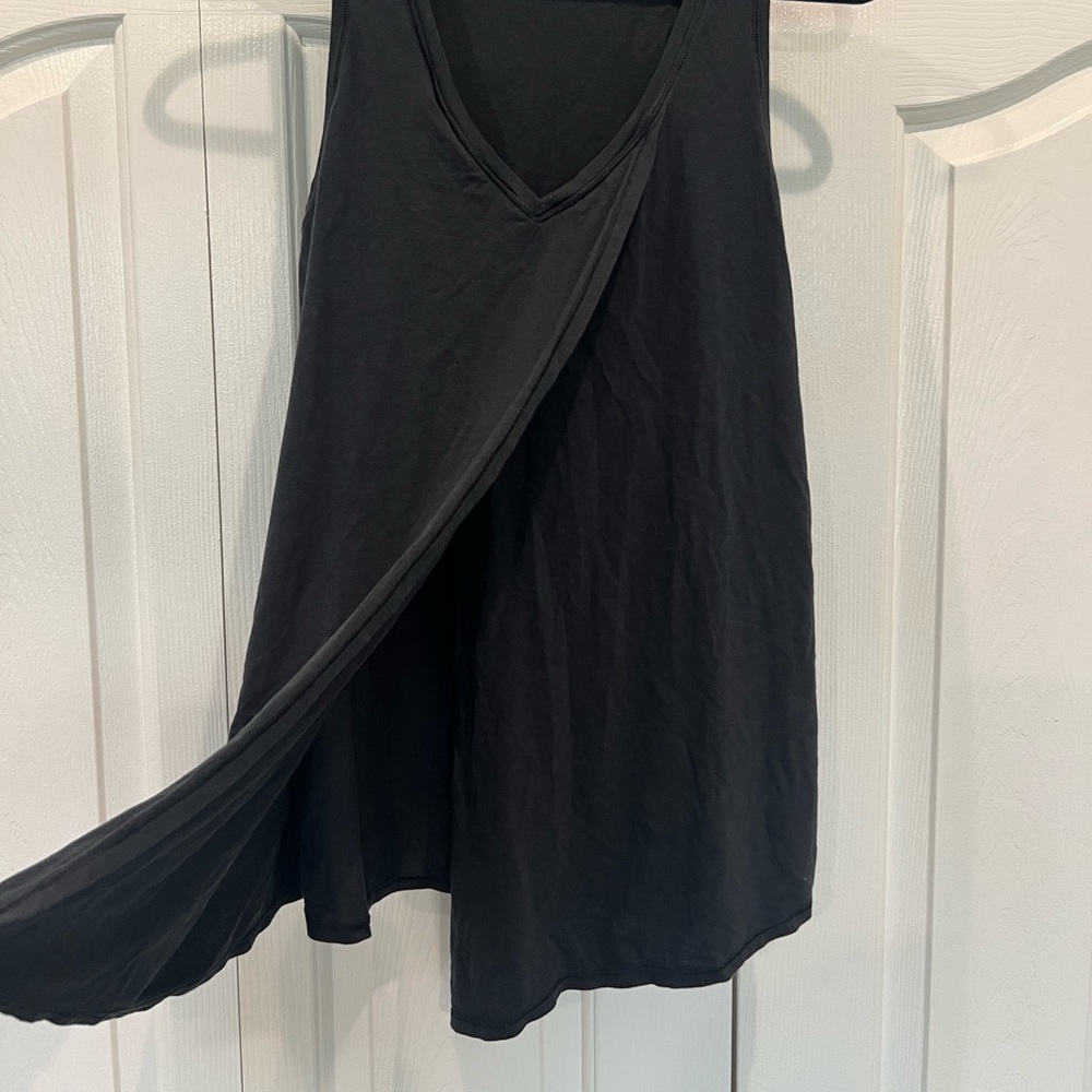 Lululemon Split Front Flowy Tank - image 2